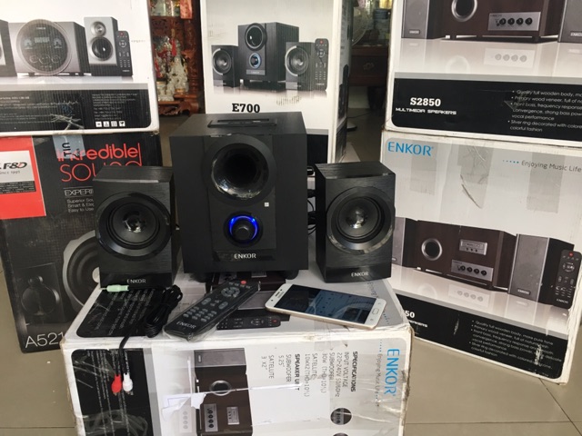 Loa vi tính 2.1 Enkor E700 Đen