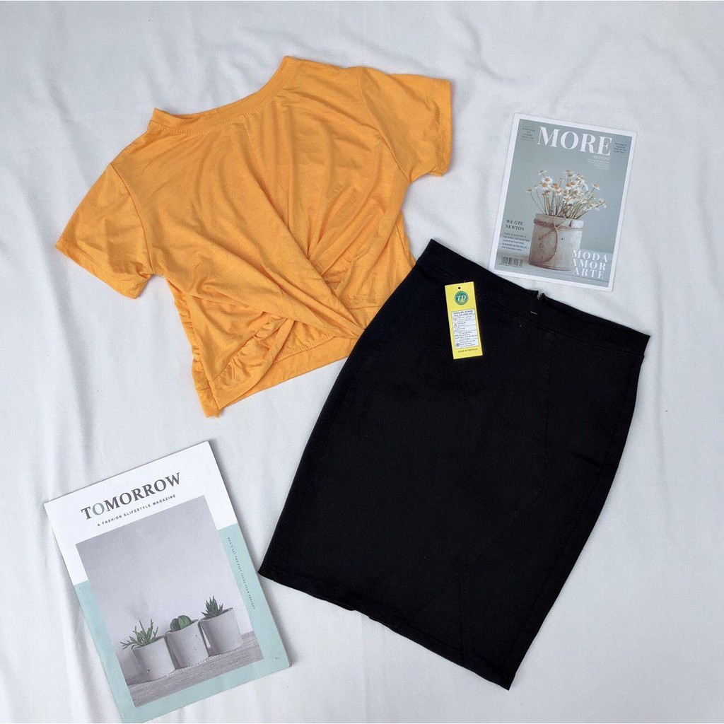 Dọn kho 12C24B1 Chân váy kaki xẻ chữ v nhỏ lạ mắt, đủ size SML Dọn kho | BigBuy360 - bigbuy360.vn