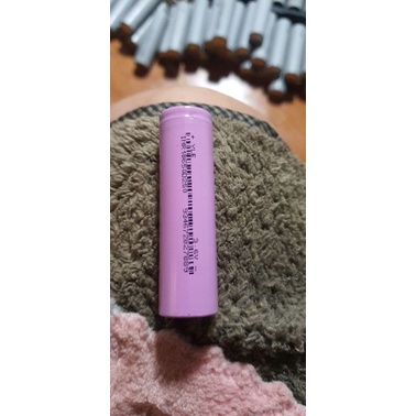 pin 18650 tháo máy YLE như hình 2400mah xả cao
