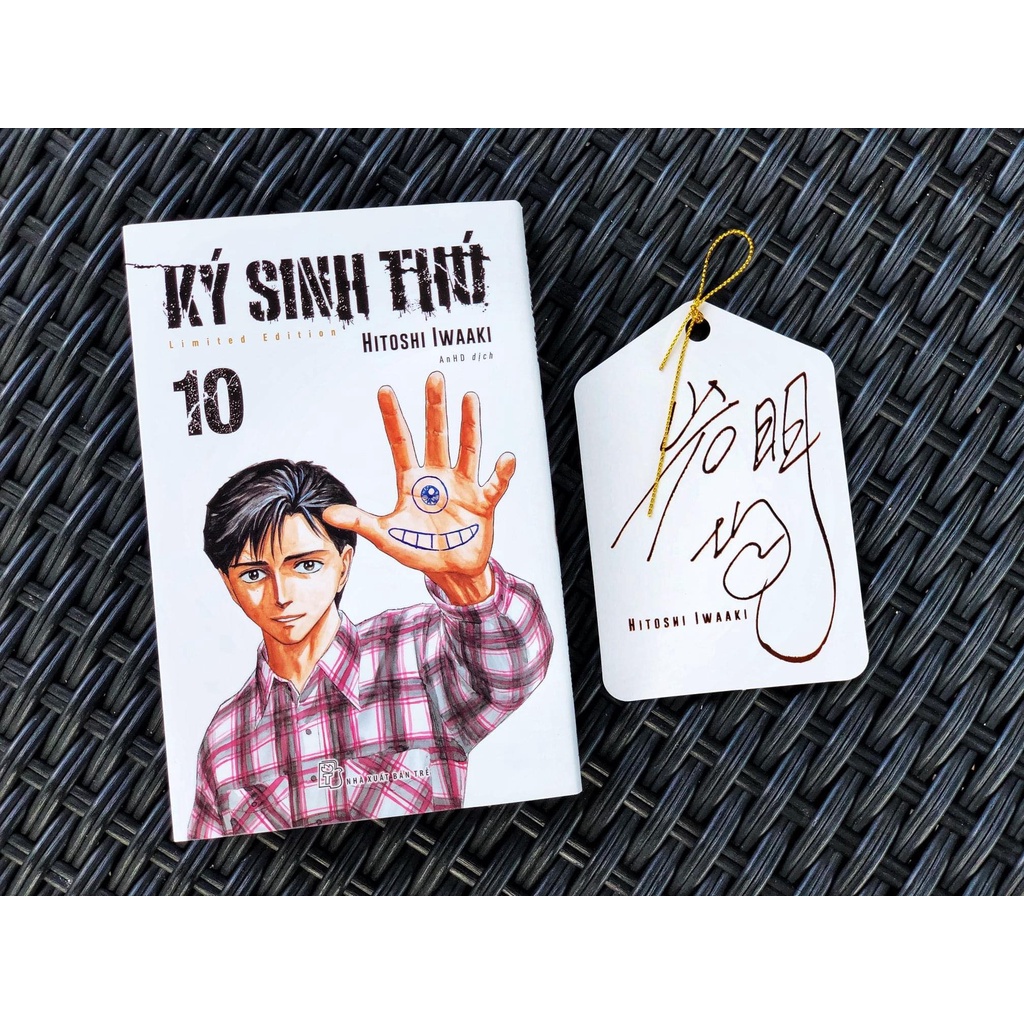 Sách-Ký Sinh Thú Tập 10 - Bản Đặc Biệt (tặng kèm card của shop)