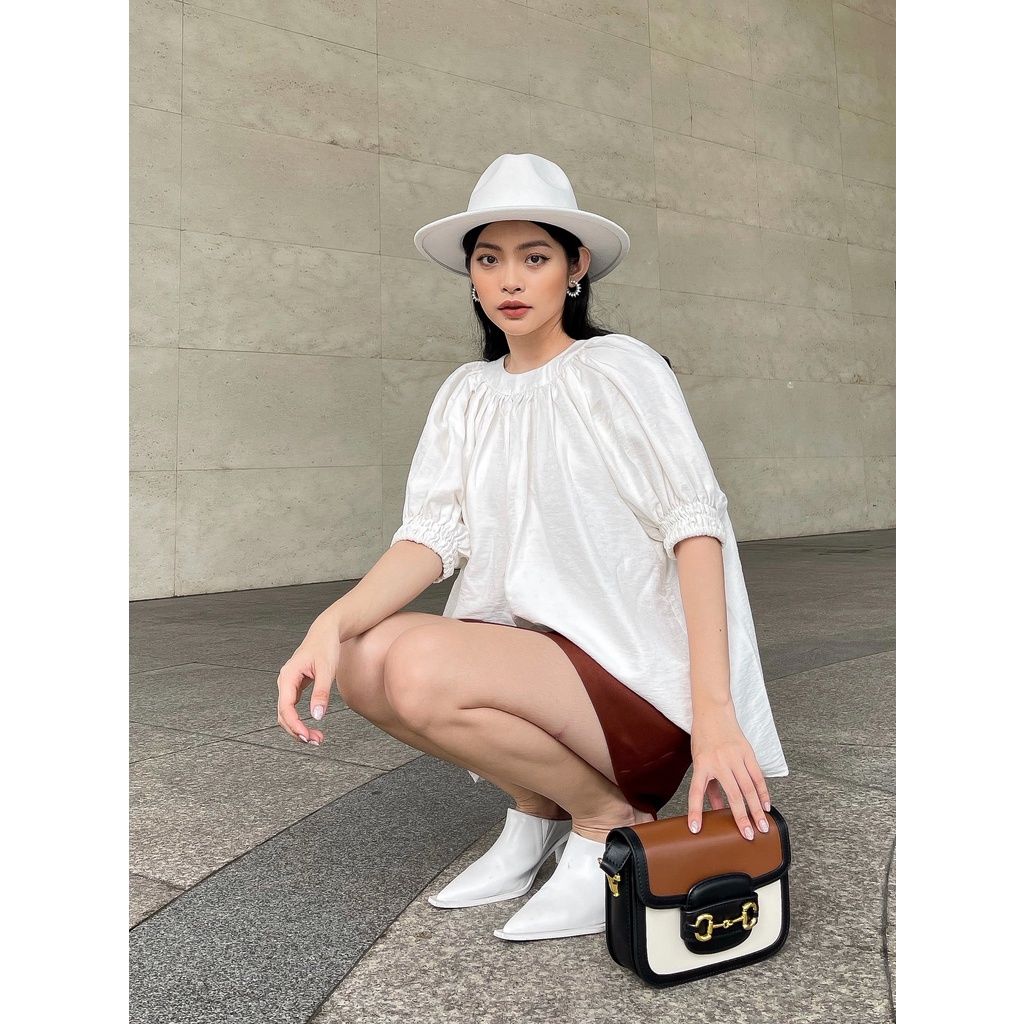 Áo cổ tròn nơ sau tay chun , Peace House Clothing