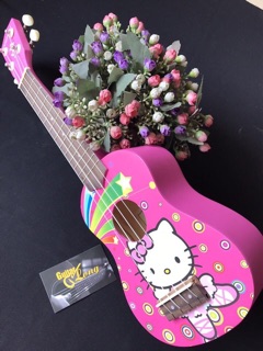 Đàn Ukulele Kitty Hồng 350