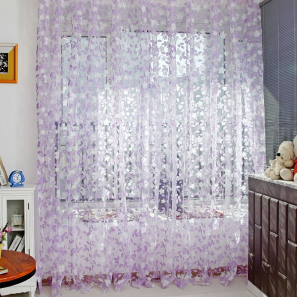 Rèm cửa xuyên thâu in hình hoa lá thanh lịch