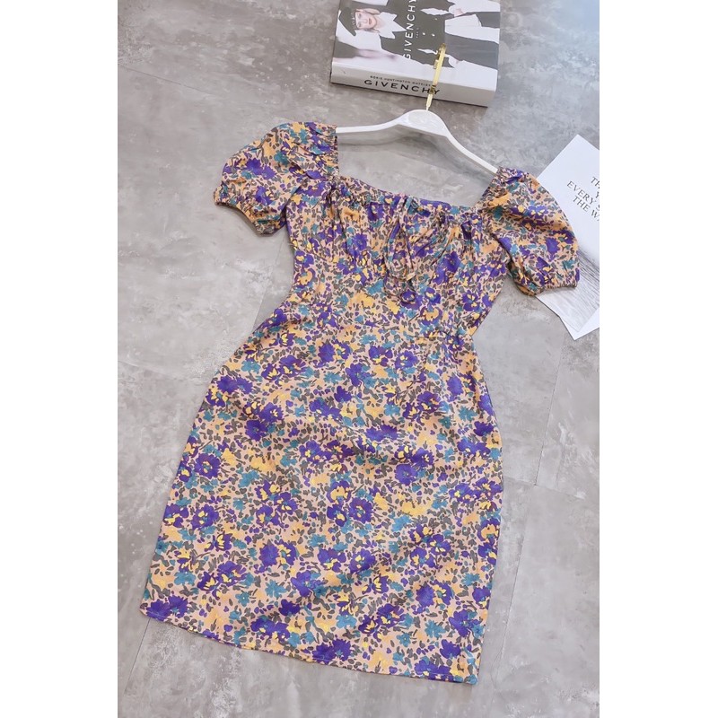 Váy cổ vuông nhún chun vai | BigBuy360 - bigbuy360.vn