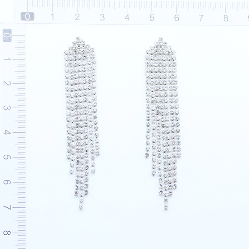 Bông Tai Dáng Dài Đính Đá Phối Tua Rua Thời Trang