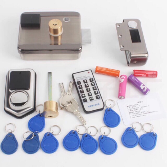 Khoá Cổng thẻ từ chạy bằng pin