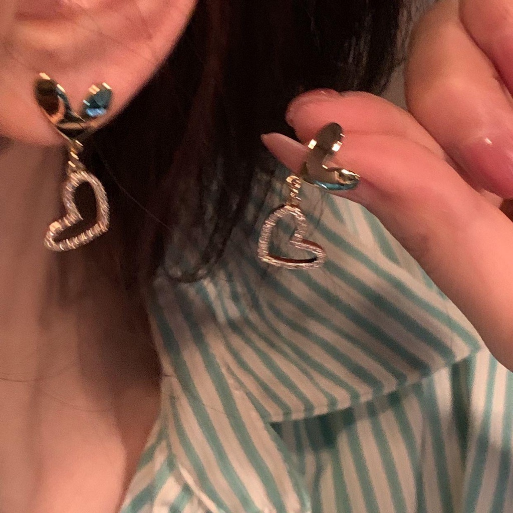 Bông Tai Hình Trái Tim Đính Đá Đơn Giản Thời Trang 2022