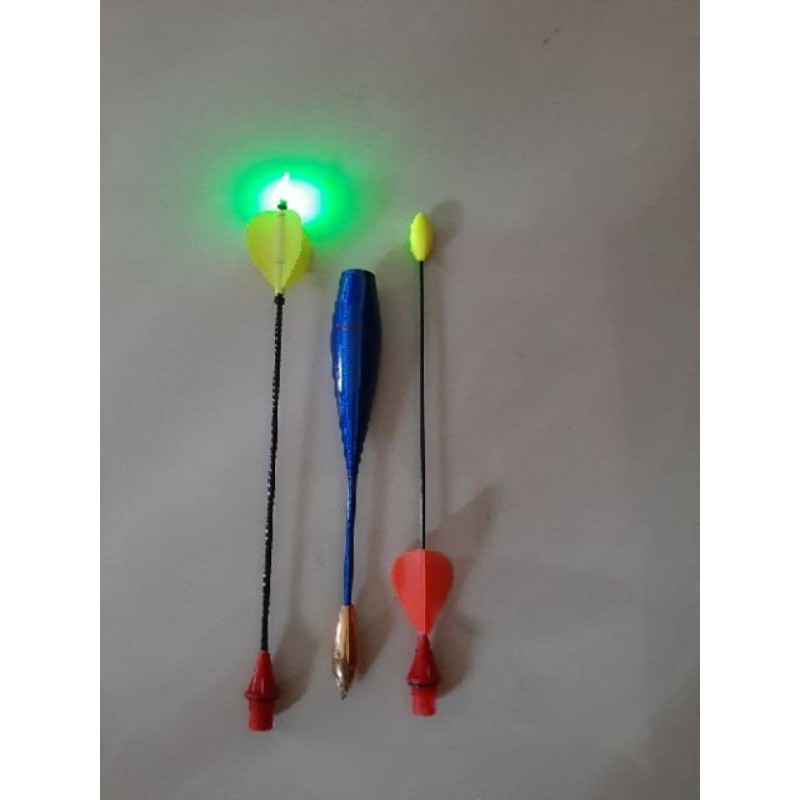 Phao lục tì chân đồng 1 ngọn ngày, 1 ngọn đêm