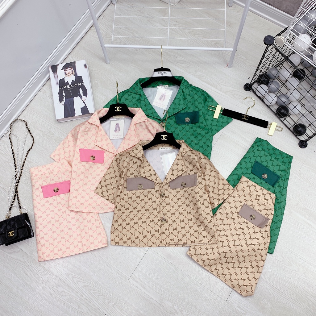 Set croptop kaki chân váy ngắn chữ a họa tiết chữ cao cấp