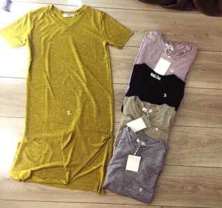 Váy maxi cổ V xẻ tà