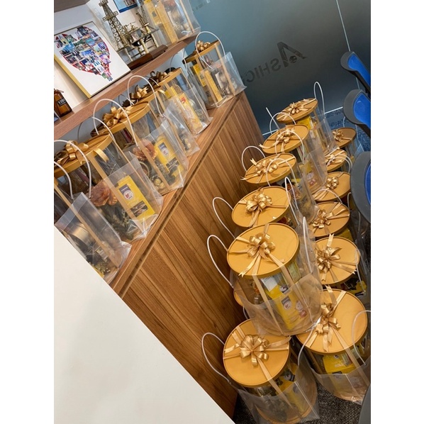 Hộp đựng quà mica trong suốt tròn 30x35cm(Giá 1 hộp) | BigBuy360 - bigbuy360.vn