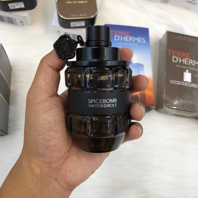 Nước Hoa Nam TESTER V&R Spicebomb 90ml