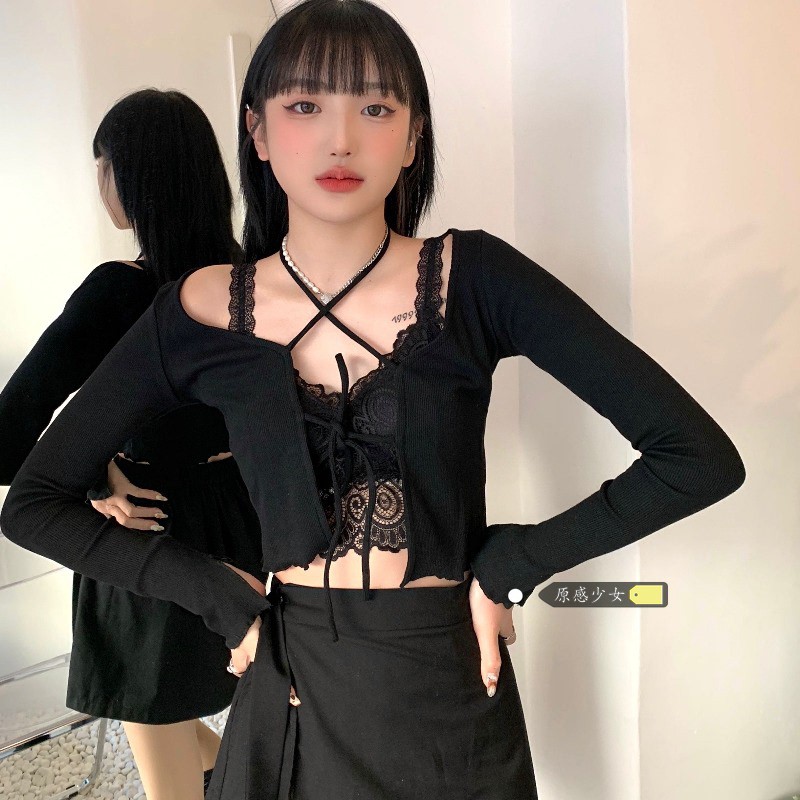 Set áo 2 dây ren croptop màu đen + áo khoác cardigan tay dài nút form ngắn ulzzang