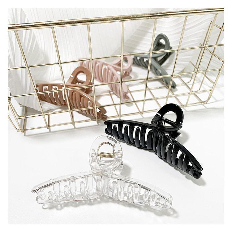 Kẹp tóc càng cua 11cm thiết kế đơn giản thanh lịch tiện lợi giúp nữ trang điểm rửa mặt