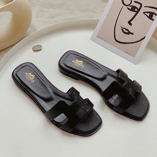 Dép lê HM da rắn sánh chảnh