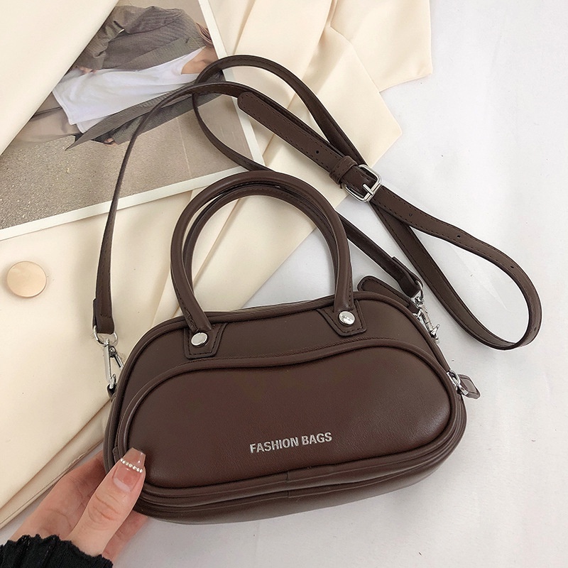 Túi Đeo Chéo Hình Vuông Nhỏ Thiết Kế niche Độc Đáo Phổ Biến Chất Lượng Cao Cho Nữ