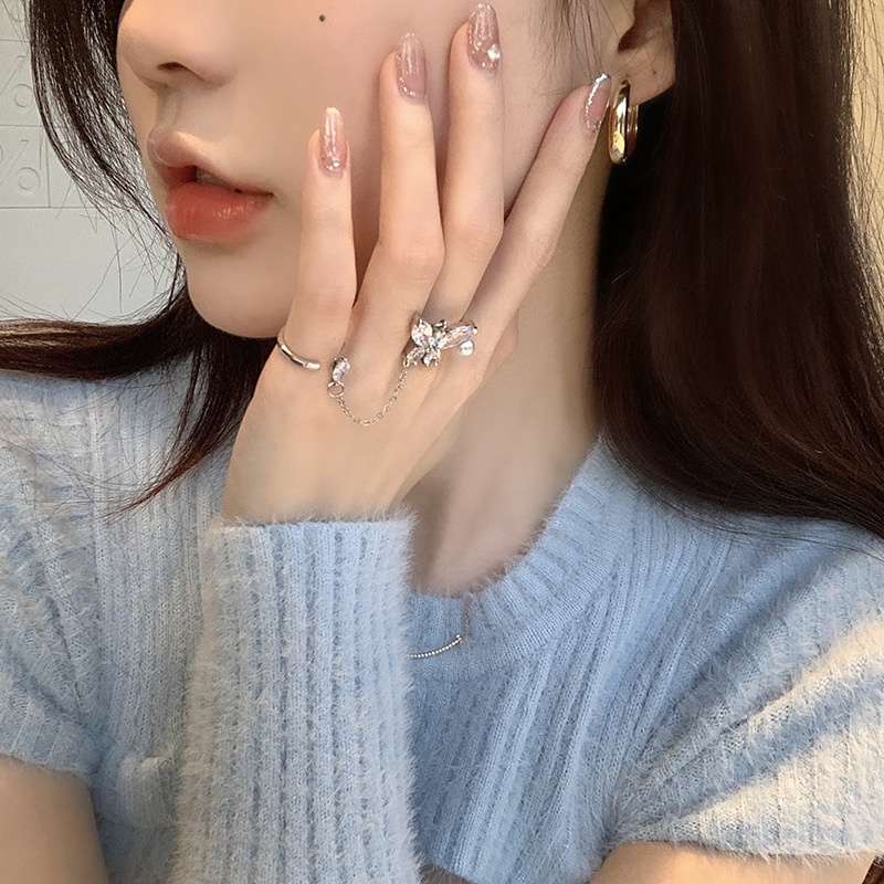 Nhẫn Hình Bướm Đính Đá Ngọc Trai Phối Tua Rua Độc Đáo Thời Trang