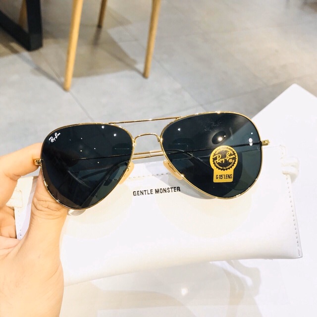 Rayban tròng đen tròng xanh