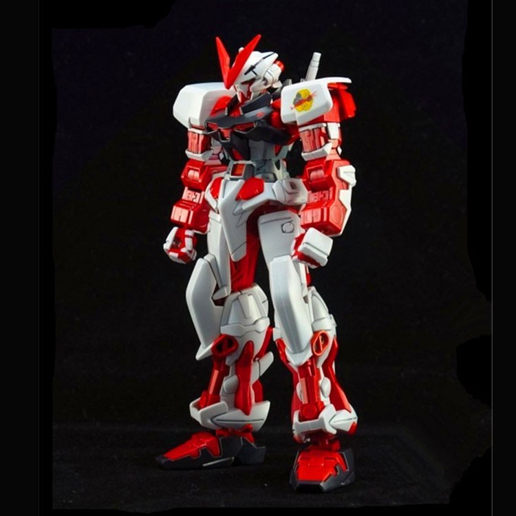 Mô Hình Lắp Ráp Gundam HG Astray Red Frame