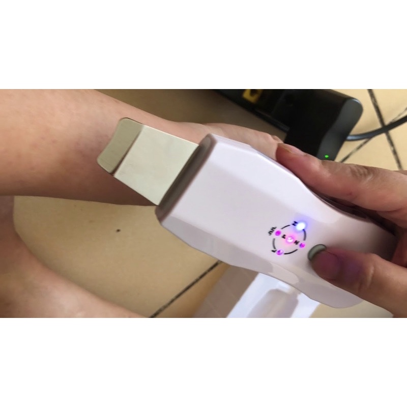 Máy cà da chết chà da chết tích điện dùng spa và cá nhân