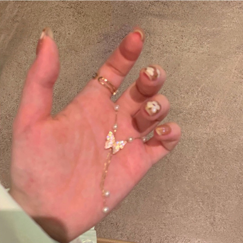 Vòng cổ Mặt Hình Bướm Phối Tua Rua Ngọc Trai Sang Trọng Thời Trang Cao Cấp Cho Nữ