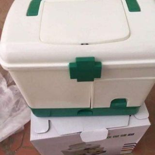 HỘP ĐỰNG THUỐC Y TẾ 3 TẦNG