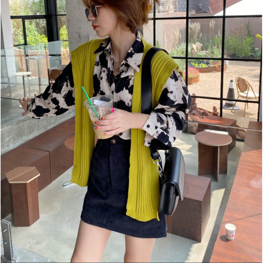 [Sẵn hàng - Freeship] Áo Sơ Mi Nữ Tay Dài Họa Tiết Bò Sữa Phong Cách Retro, Áo Sơ Mi Dáng Rộng Xinh Xắn | BigBuy360 - bigbuy360.vn