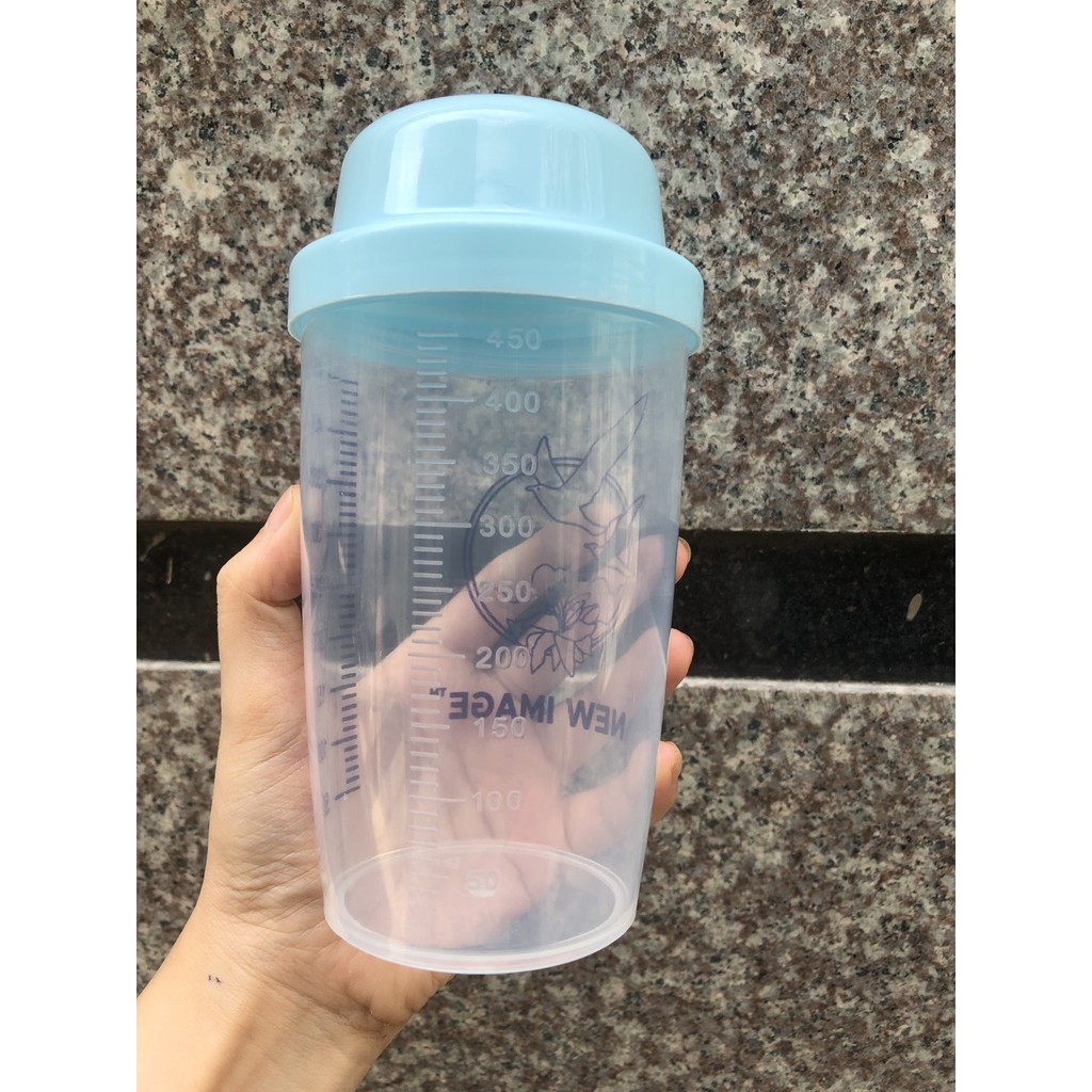Bình lắc sữa non Alpha Lipid có vạch chia theo ml | BigBuy360 - bigbuy360.vn