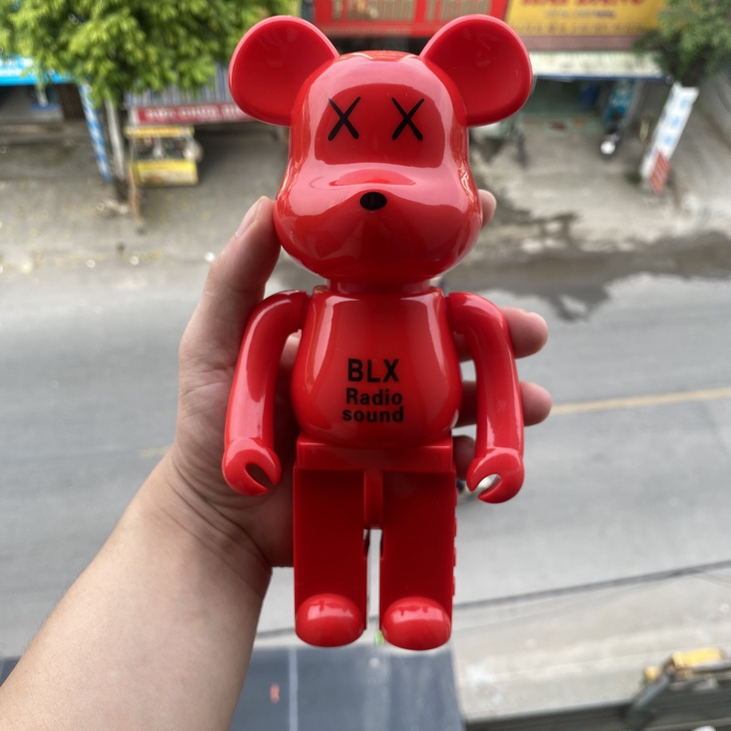 Loa Bluetooth B5+ Hình Gấu Bearbrick Kaws 2022, Âm Thanh Sống Động, Nghe Nhạc Cực Hay Lỗi 1 Đổi 1 Bảo Hành 12 Tháng
