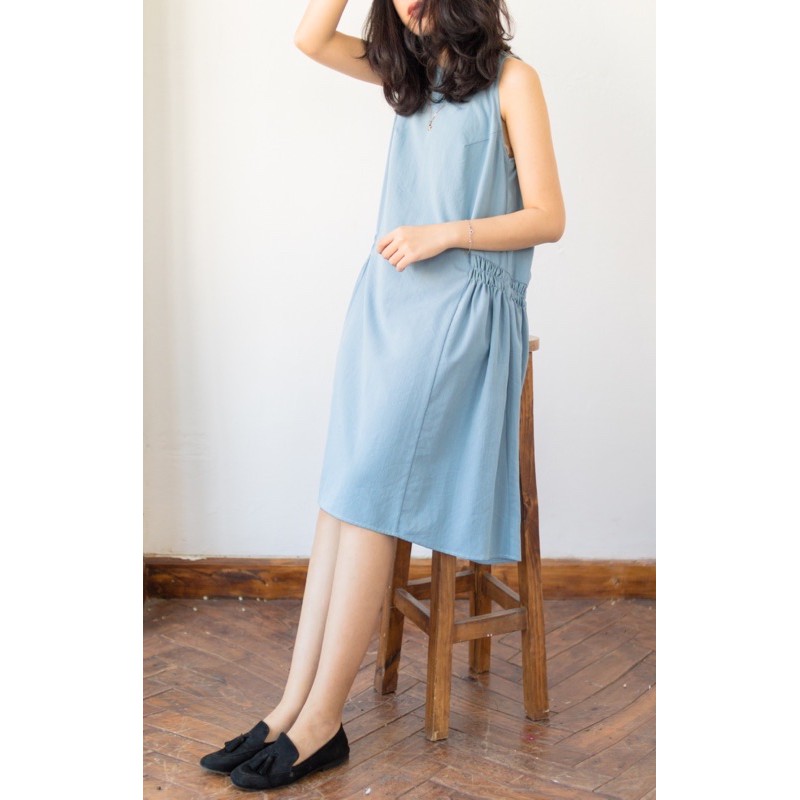 Maris Dress / Váy không tay nhún sườn