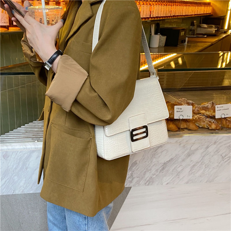 Túi đeo vai nữ phong cách retro thanh lịch