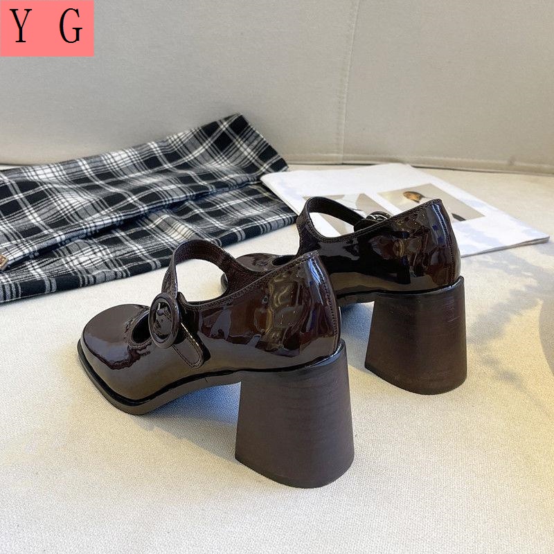 Giày Cao Gót Mũi Vuông Chất Liệu Da Bóng Dày Dặn Phong Cách Mary Jane Retro Thời Trang Xuân Thu 2022 Cho Nữ