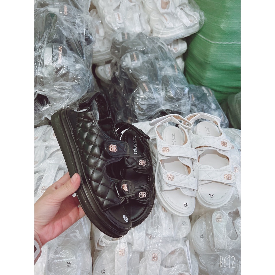 ZZ99- Dép sandal BB nữ quai dán khoá điều chỉnh đế bánh mì siêu nhẹ cao 3,5cm, hậu bánh mì( trần trám dán sau)