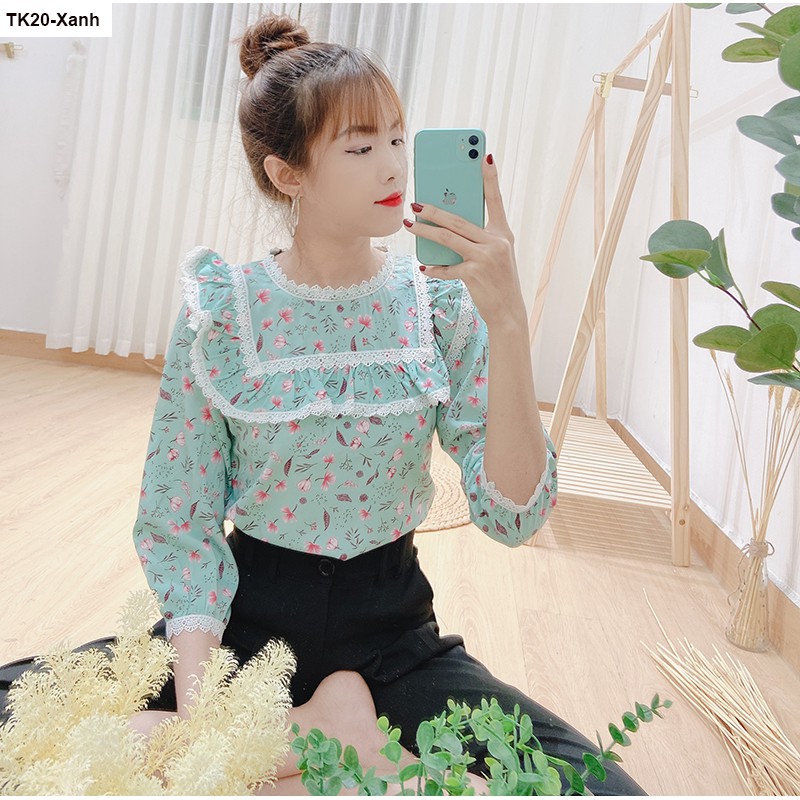 TK20- Áo hoa tay lỡ viền ren xinh