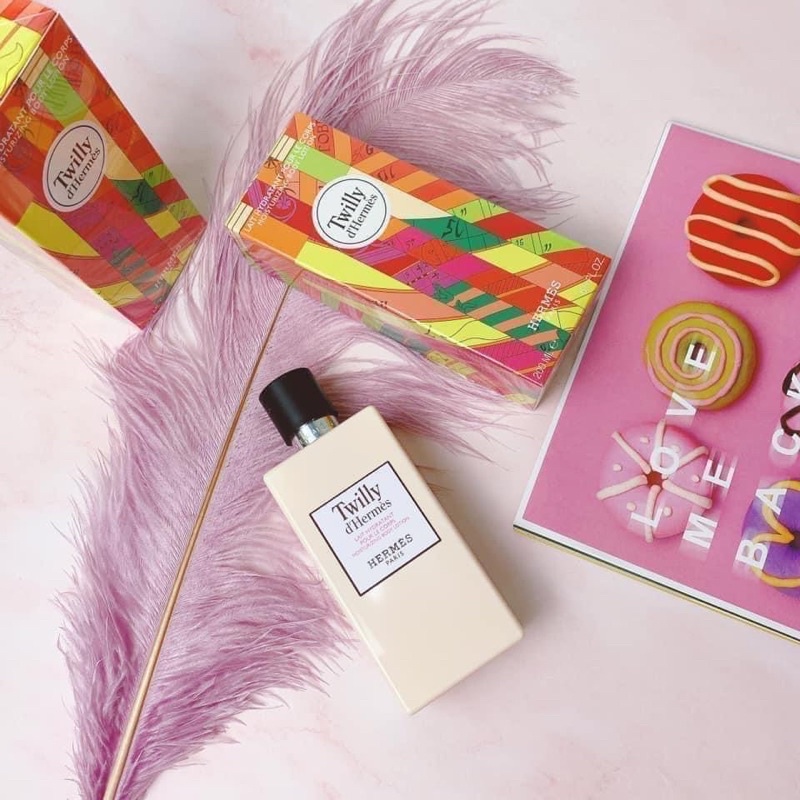 Kem dưỡng da DƯỠNG THỂ 𝗛𝗘𝗥𝗠𝗘𝗦 𝗧𝗪𝗜𝗟𝗟𝗬 𝗕𝗢𝗗𝗬 𝗟𝗢𝗧𝗜𝗢𝗡 200ML