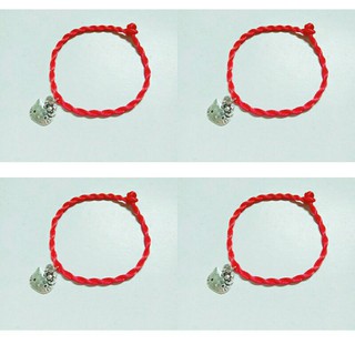 Vòng tay chỉ đỏ may mắn kèm mặt hình mèo kitty dễ thương