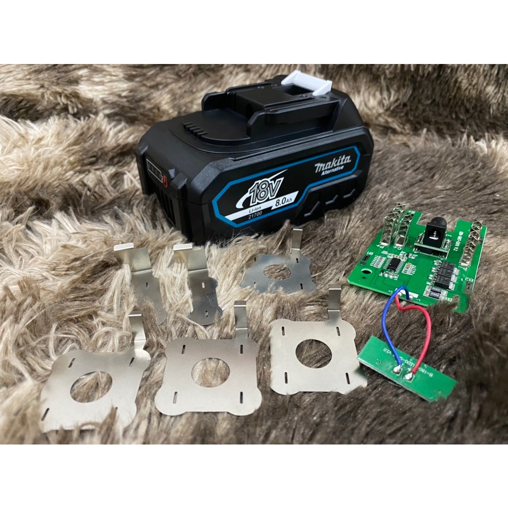 Vỏ mạch Makita 5s-2p 18V 8AH cell 21700 sạc adapter có Led báo pin. BN.