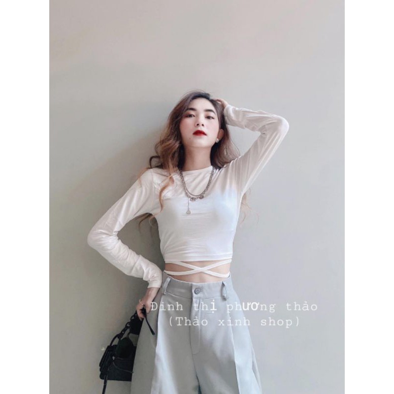 Áo croptop tay dài chéo bụng