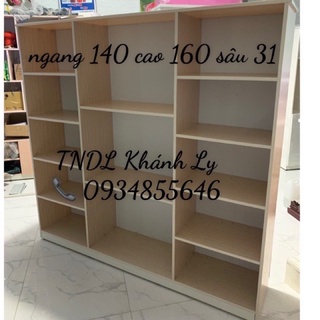 Kệ trưng bày sản phẩm,mỹ phẩm nhựa đài loan 140x160x31 vân gỗ(TPHCM)