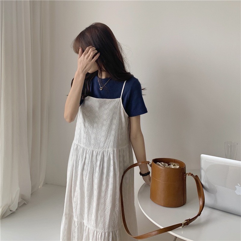 Đầm Babydoll trắng nữ 2 dây thêu hoa dập nổi có lớp lót – Da Nâu Vintage