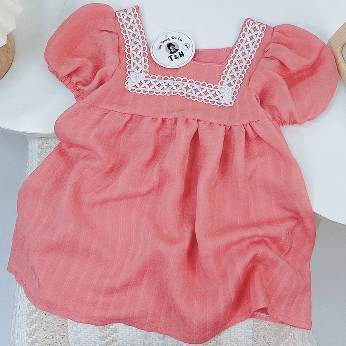 Váy bé gái - Váy công chúa cổ vuông, tay bồng, viền ren ngực cực xinh cho bé gái từ 8 đến 20 kg