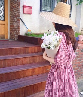 Đầm váy caro đỏ xoè (kèm quà tặng)