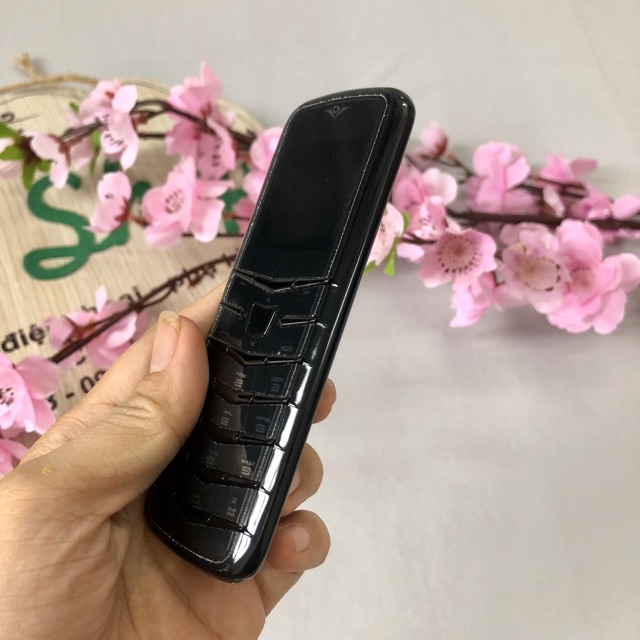 Điện Thoại VT 03 Sang Trọng Đẳng Cấp Bao Giá Toàn Quốc | BigBuy360 - bigbuy360.vn