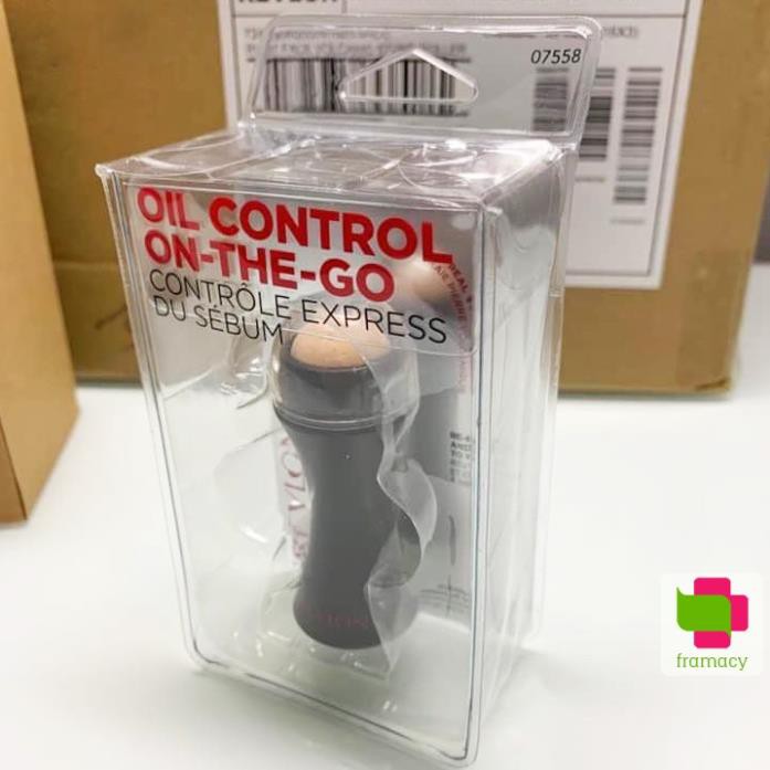Thanh lăn hút dầu đá núi lửa Revlon Volcanic Stone Oil Absorbing Roller, Mỹ cho mọi lứa tuổi | BigBuy360 - bigbuy360.vn
