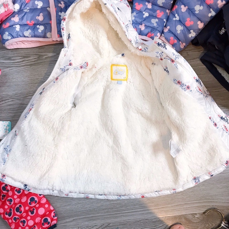 Áo phao nhẹ xuất hãng cho bé