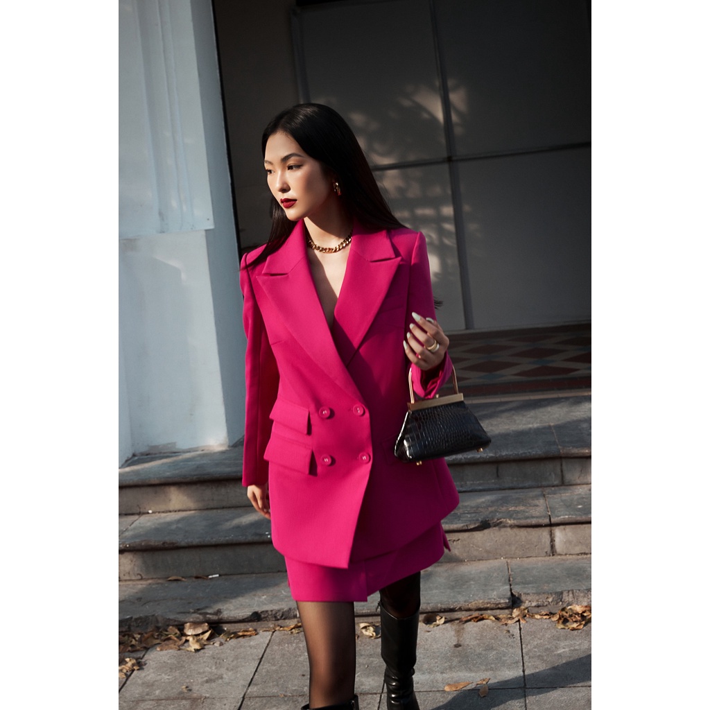 Set áo blazer hai hàng cúc hồng fuchsia và chân váy mini HUONG BOUTIQUE HBVEST156