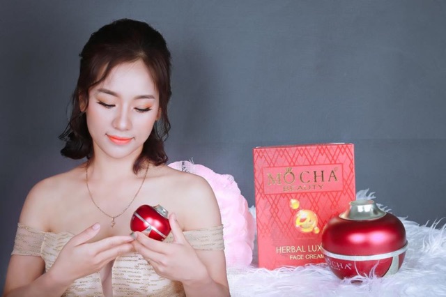 KEM FACE DƯỠNG CHO DA NHẠY CẢM MOCHA