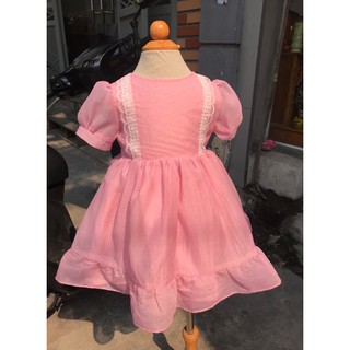 váy hồng bồng bềnh