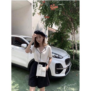 Áo sơ mi cổ B