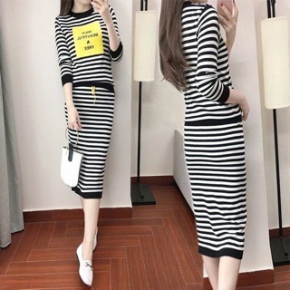Set váy len kẻ